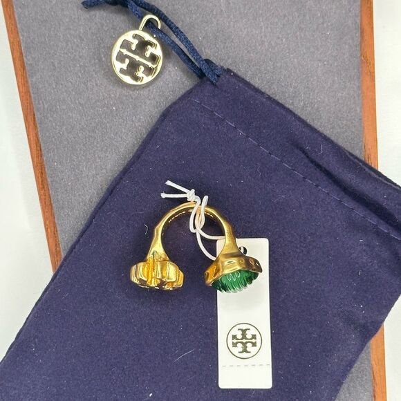 Tory Burch NWT Sculptural Bypass Statement Ring | Leaf & Logo Flower | Size 7.25 - Picture 5 of 11